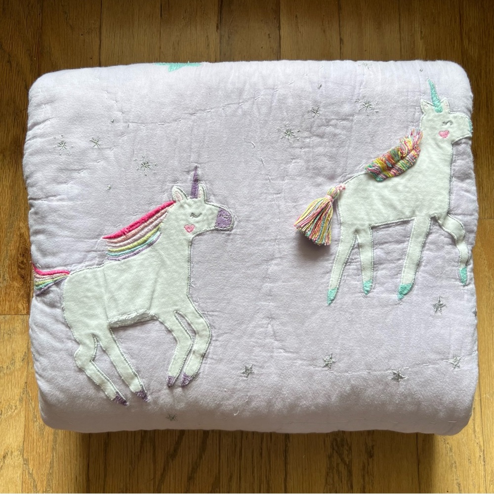 Pottery Barn Kids Rainbow Unicorn Quilt Lavender Twin